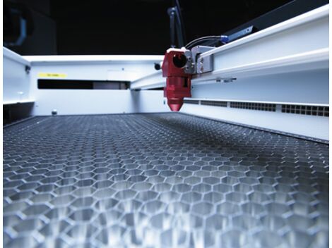 Colméia Maquina á Laser em São José dos Campos